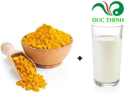 tinh_bot_nghe_voi_sua_tuoi_khong_duong