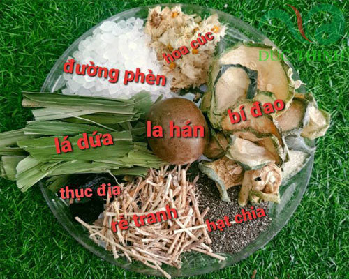 một số công dụng của các thành phần có trong sâm bí đao hạt chia