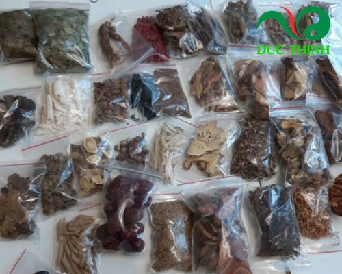 Minh mạng thang mua ở đâu?